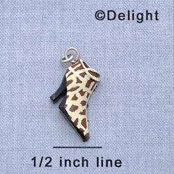 7647 - Shoe - Boot Giraffe Print  - Resin Charm