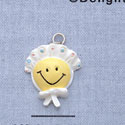 7562 - Smiley Face - Baby Bonnet  - Resin Charm