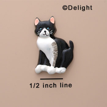 0108B* tlf - Large Black Cat with White Front - Resin Decoration